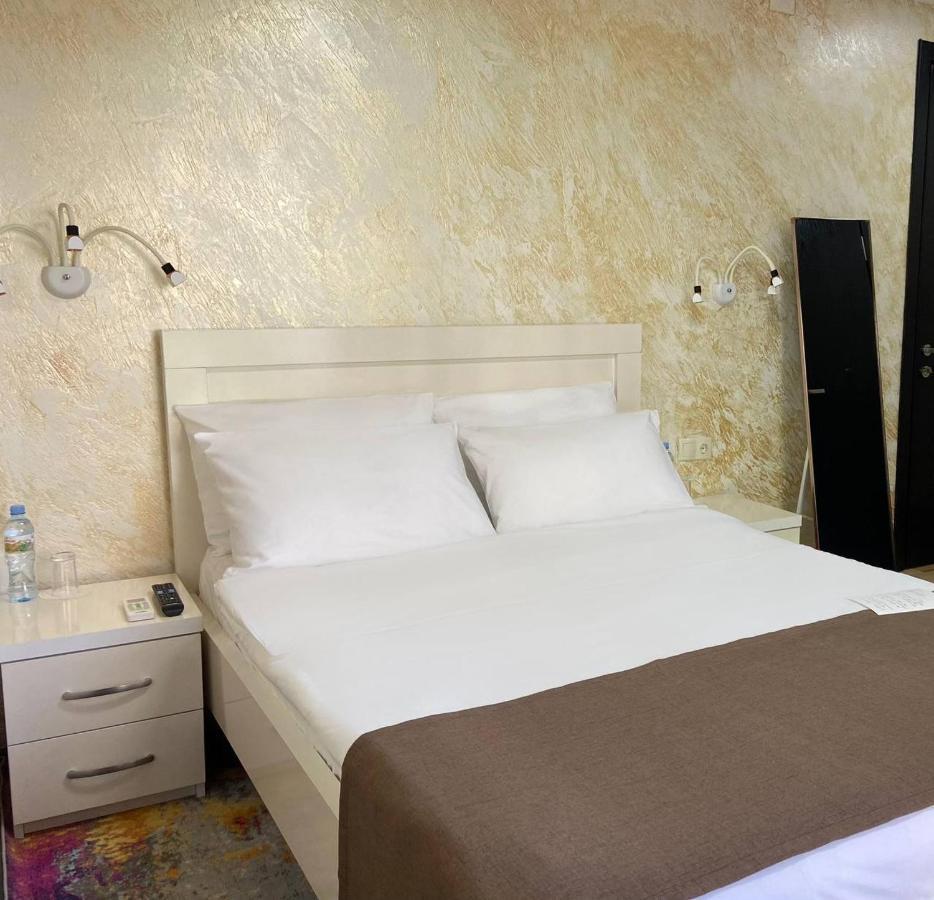 Hotel Sonata Batumi Eksteriør billede