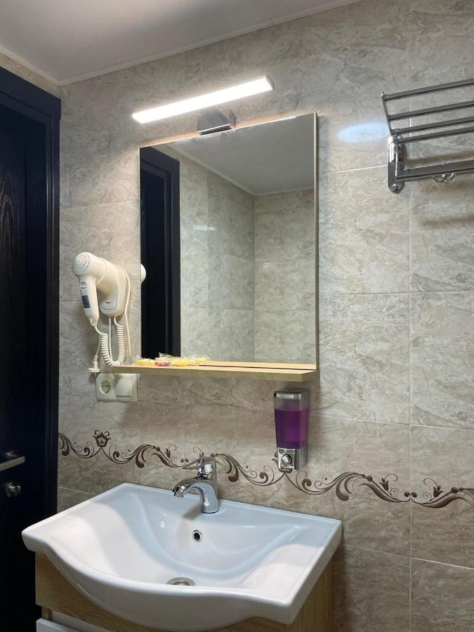Hotel Sonata Batumi Eksteriør billede