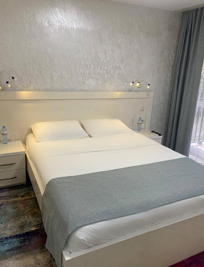 Hotel Sonata Batumi Eksteriør billede