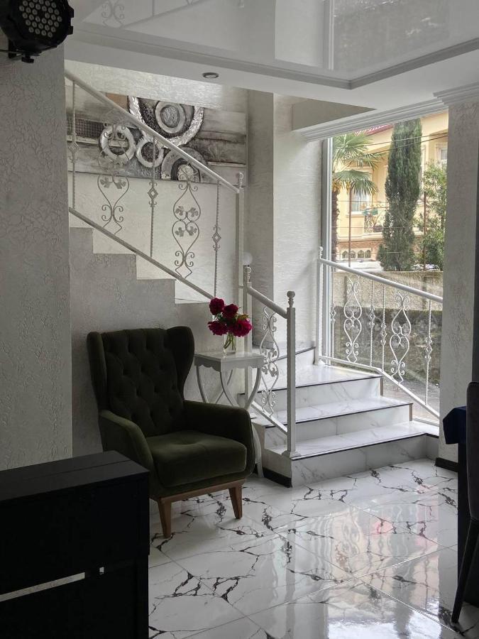 Hotel Sonata Batumi Eksteriør billede