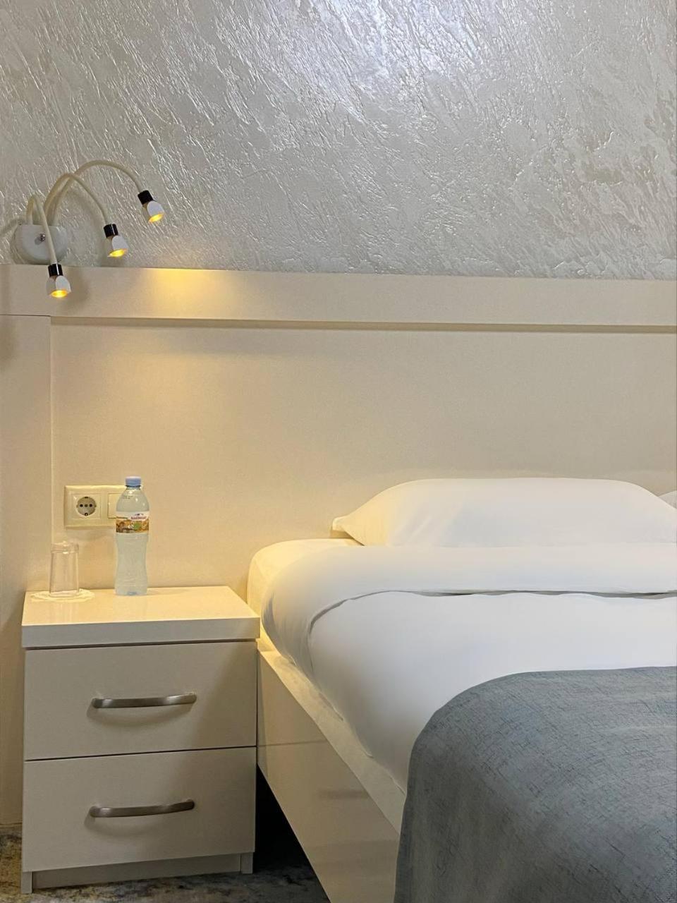 Hotel Sonata Batumi Eksteriør billede